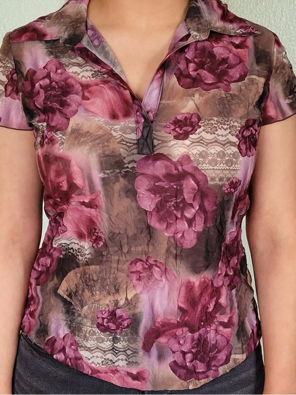 Floral Short-Sleeve Blouse in Plum Pink